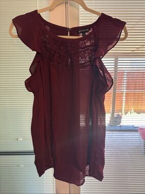 Express Women's Burgundy Lace Yoke Flutter Sleeve Top